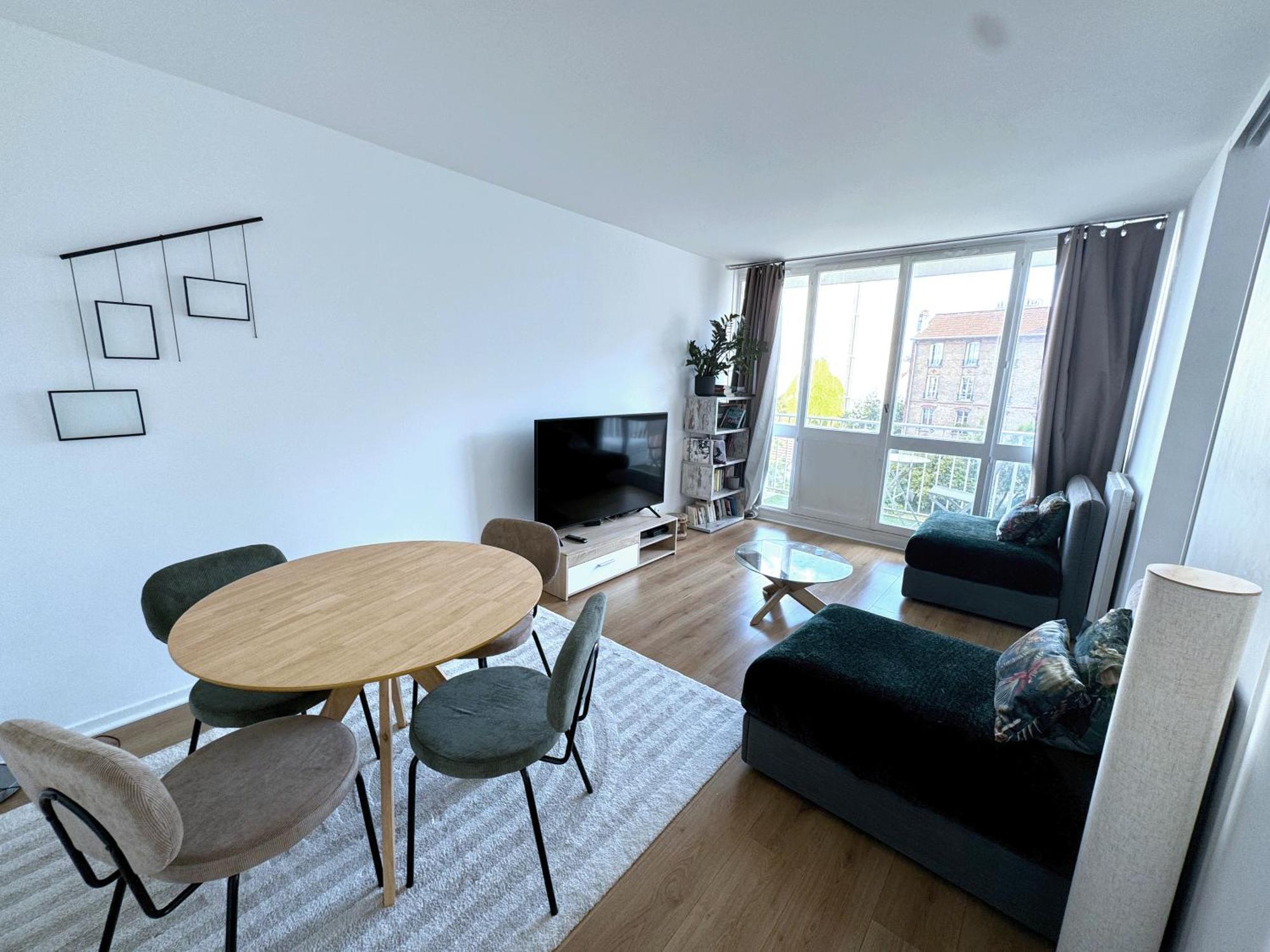L'ecrin De La Mairie Apartment Colombes (Hauts-de-Seine)